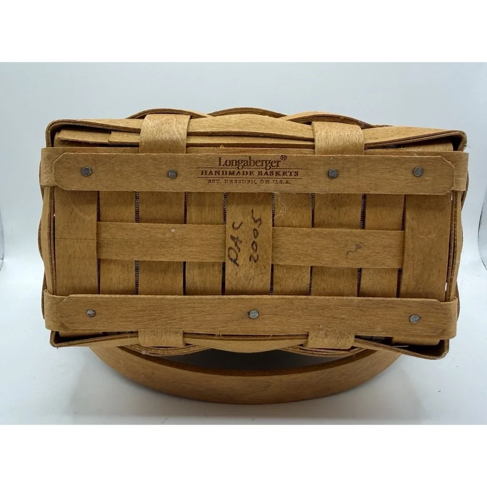Longaberger Woven Memories Basket 2005 Cherry Red Plaid Liner Protector